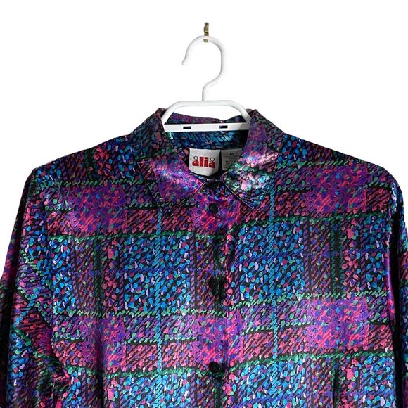 Alia Women’s Patterned Button Down Sleeve Blouse - Picture 2 of 7